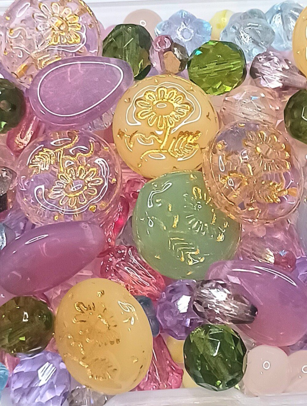 Glass Beads loose 200pcs for jewelry-making - Picture 2 of 3